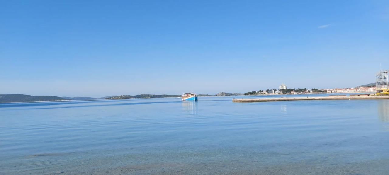 Charlie Apartments Vodice Bagian luar foto