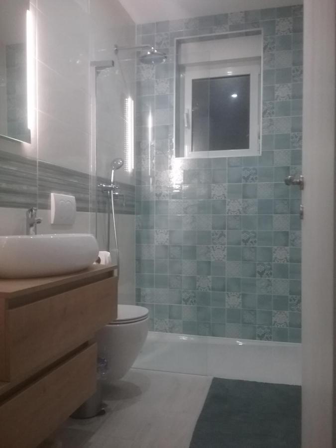 Charlie Apartments Vodice Bagian luar foto