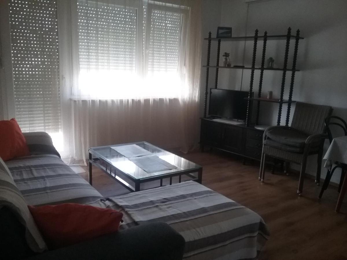 Charlie Apartments Vodice Bagian luar foto