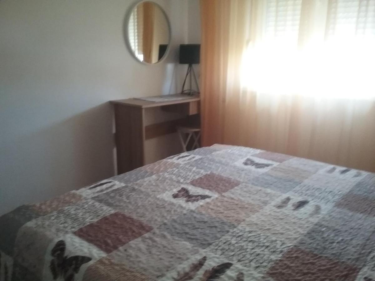 Charlie Apartments Vodice Bagian luar foto