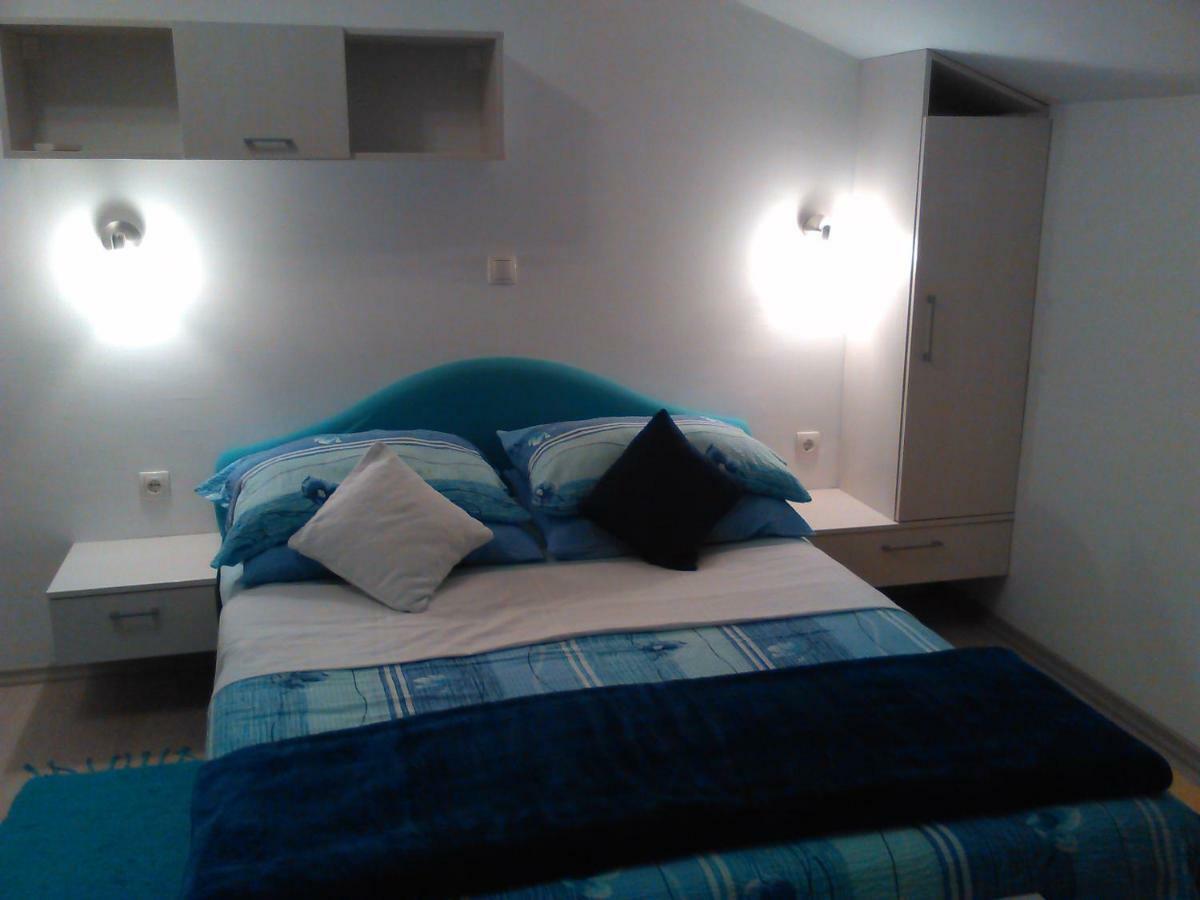 Charlie Apartments Vodice Bagian luar foto